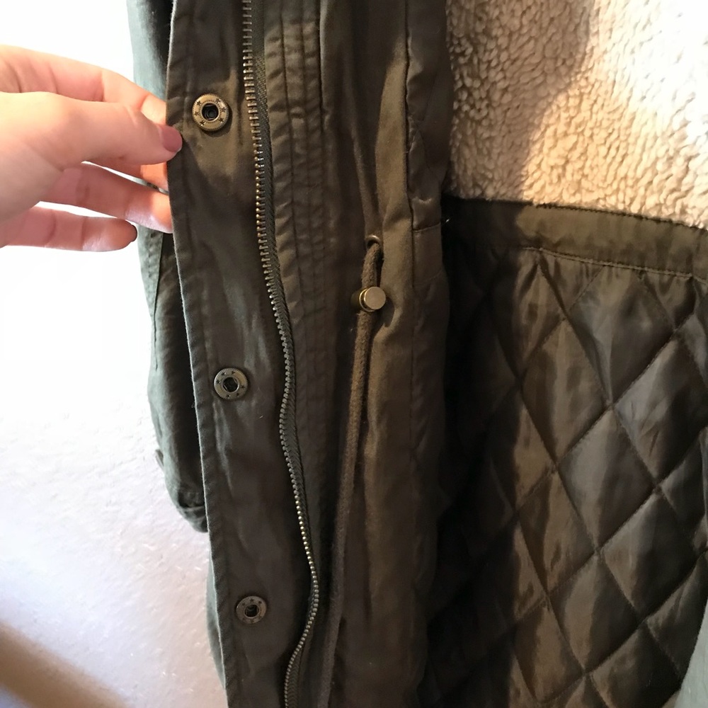 Parka - Picture 4 of 6